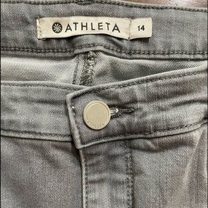 Athleta Jeans Gray faded washed size 14 Sculptek skinny mid-rise fit